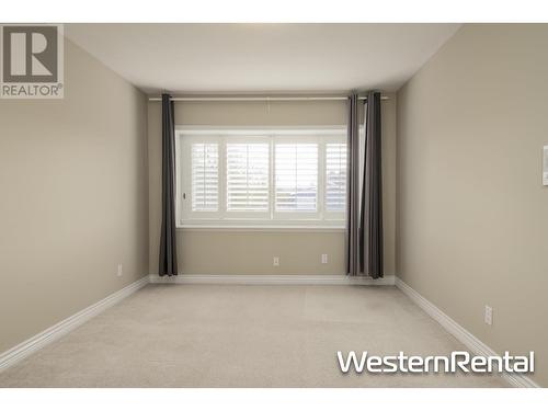 24** W 18Th Avenue, Vancouver, BC - Indoor