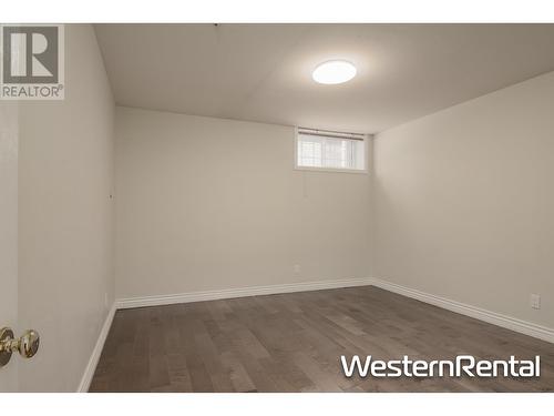 24** W 18Th Avenue, Vancouver, BC - Indoor Photo Showing Other Room