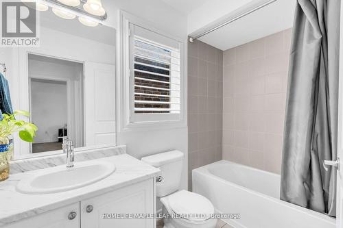 173 Seeley Avenue, Southgate, ON - Indoor Photo Showing Bathroom