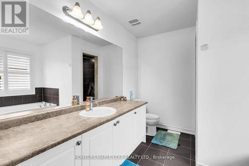 173 Seeley Avenue, Southgate, ON - Indoor Photo Showing Bathroom