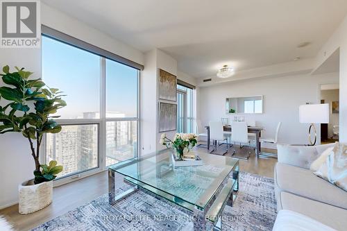 Ph202 - 5162 Yonge Street, Toronto, ON - Indoor Photo Showing Living Room