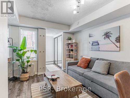 717 - 10 Laidlaw Street, Toronto, ON - Indoor Photo Showing Living Room