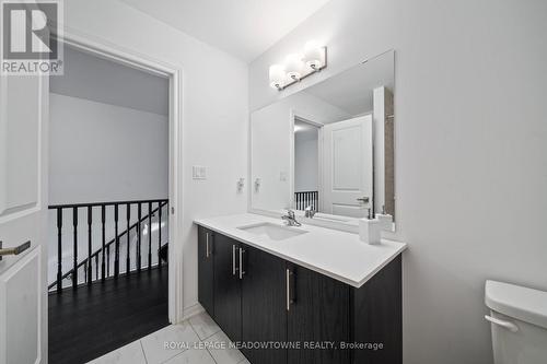 60 Harvest Crescent, Barrie, ON - Indoor Photo Showing Bathroom