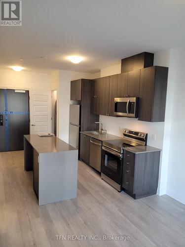 109 - 480 Gordon Krantz Avenue, Milton, ON - Indoor Photo Showing Kitchen