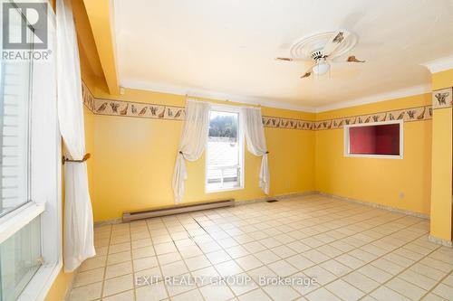 120 Leopold Street, Quinte West, ON - Indoor Photo Showing Other Room