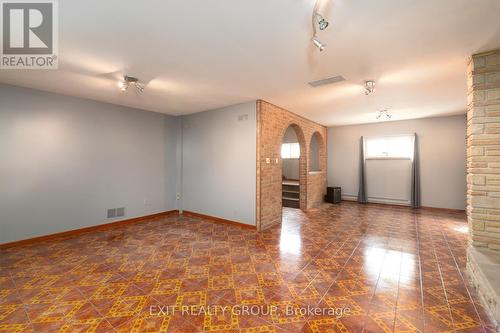 120 Leopold Street, Quinte West, ON - Indoor Photo Showing Bathroom