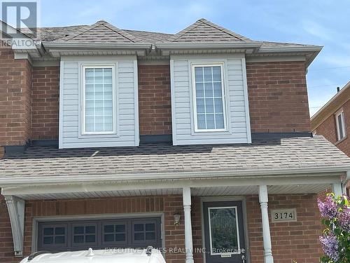 3174 Angel Pass Drive, Mississauga, ON - Outdoor