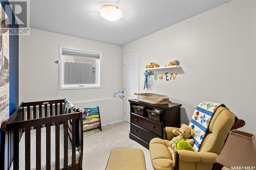 247 Briarvale Bay, Saskatoon, SK - Indoor Photo Showing Bedroom