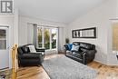 247 Briarvale Bay, Saskatoon, SK  - Indoor Photo Showing Living Room 