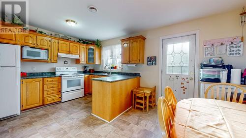 10 Richwood Crescent, Conception Bay South, NL - Indoor Photo Showing Kitchen