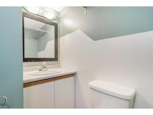 49 8888 216 Street, Langley, BC - Indoor Photo Showing Bathroom