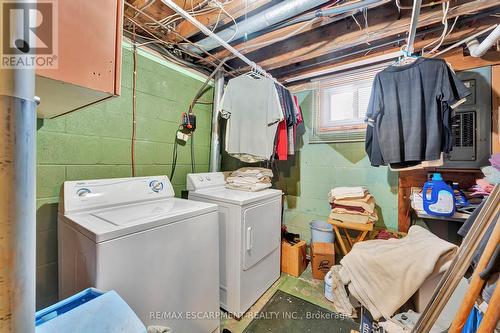 569 Barnaby Street, Hamilton, ON - Indoor Photo Showing Laundry Room