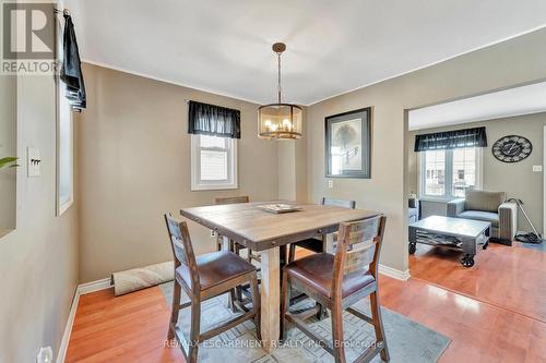 569 Barnaby Street, Hamilton, ON - Indoor Photo Showing Dining Room