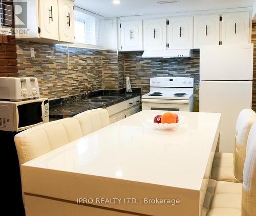 11 Unser Gate, Toronto, ON - Indoor Photo Showing Kitchen With Double Sink