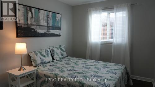 11 Unser Gate, Toronto, ON - Indoor Photo Showing Bedroom