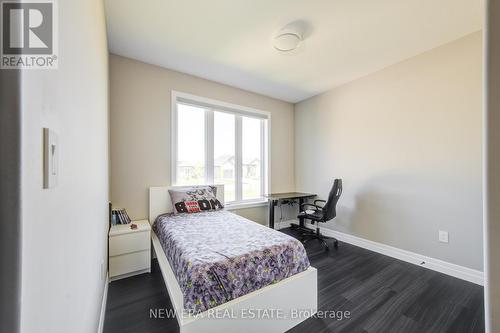 3559 Mia Lane, Plympton-Wyoming, ON - Indoor Photo Showing Bedroom