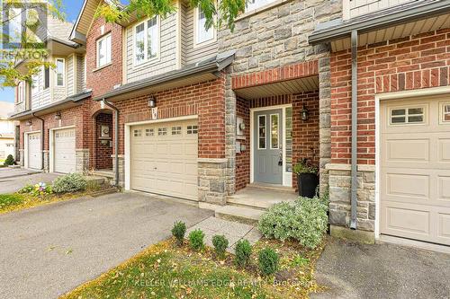 19 - 40 Dartmouth Gate, Hamilton, ON - Outdoor