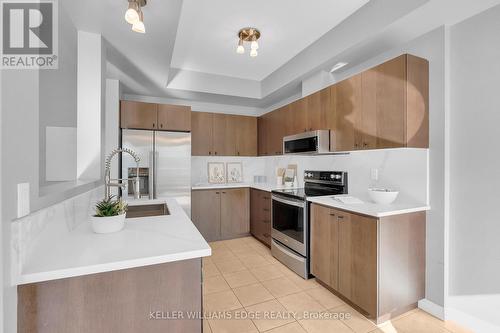 19 - 40 Dartmouth Gate, Hamilton, ON - Indoor Photo Showing Kitchen