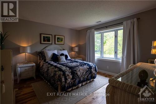 2845 Front Road, East Hawkesbury, ON - Indoor Photo Showing Bedroom