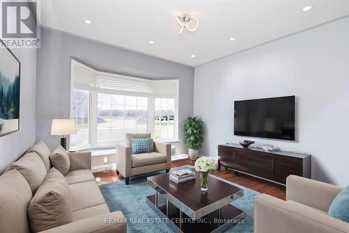 215 Brisdale Drive, Brampton, ON - Indoor Photo Showing Living Room