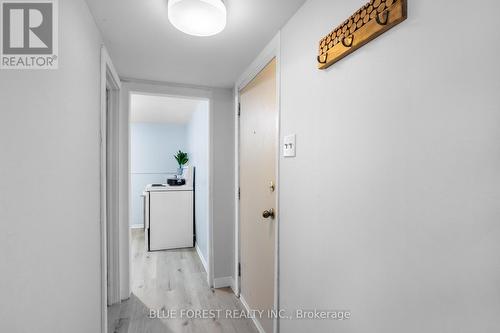 368 Wharncliffe Road S, London, ON - Indoor Photo Showing Other Room