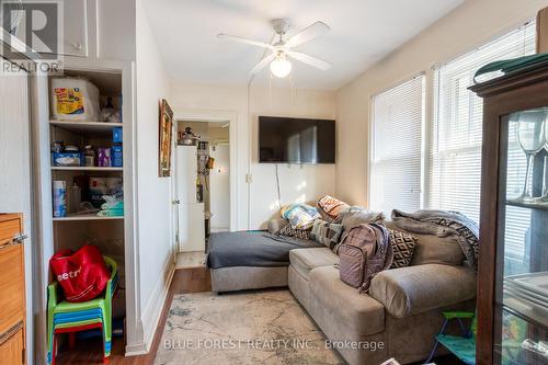 368 Wharncliffe Road S, London, ON - Indoor Photo Showing Other Room