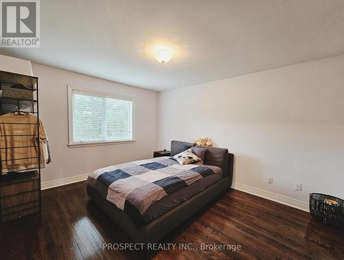 34 Thomson Creek Boulevard, Vaughan, ON - Indoor Photo Showing Bedroom