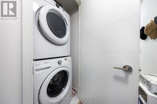 508 - 50 Wellesley Street E, Toronto, ON - Indoor Photo Showing Laundry Room