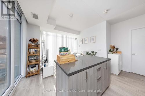 508 - 50 Wellesley Street E, Toronto, ON - Indoor Photo Showing Kitchen