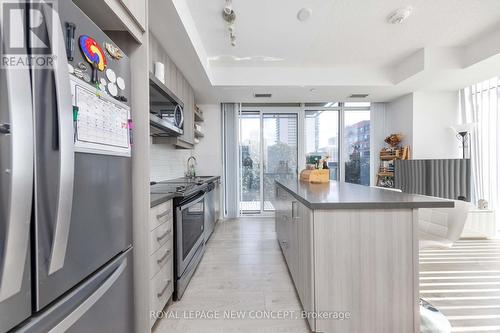 508 - 50 Wellesley Street E, Toronto, ON - Indoor Photo Showing Kitchen With Upgraded Kitchen