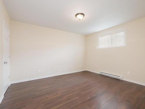 Master bedroom - 1-537 Av. Forest, Pincourt, QC - Indoor Photo Showing Other Room