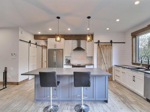 Cuisine - 100  - 102 Rue Babin, Val-D'Or, QC - Indoor Photo Showing Kitchen With Upgraded Kitchen