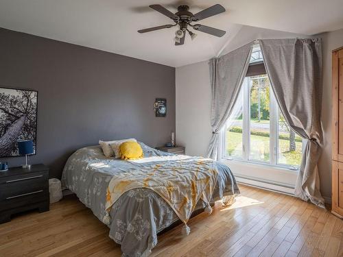 Chambre Ã Â coucher - 1400 8E Rue, Saint-Côme/Linière, QC - Indoor Photo Showing Bedroom