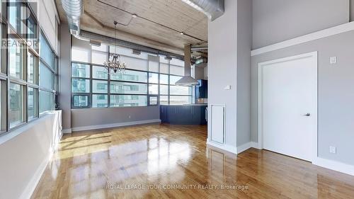 504 - 637 Lake Shore Boulevard, Toronto, ON - Indoor Photo Showing Other Room