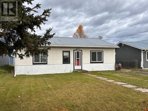 379 Connaught Street, Vanderhoof, BC - Outdoor