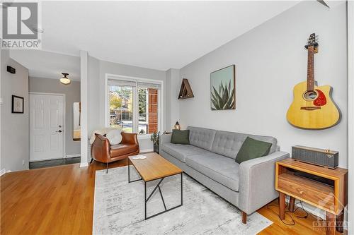 21 Celebration Street, Ottawa, ON - Indoor Photo Showing Living Room