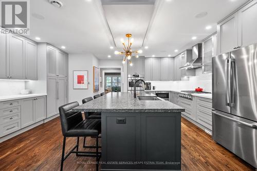 23 Cornish Road, Toronto, ON - Indoor Photo Showing Kitchen With Upgraded Kitchen