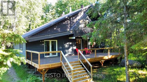 525 Waltonian Drive, Callander, ON - Outdoor With Deck Patio Veranda