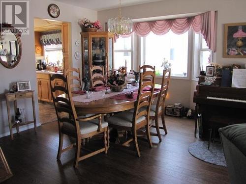 4 500 Wotzke Drive, Williams Lake, BC - Indoor Photo Showing Dining Room