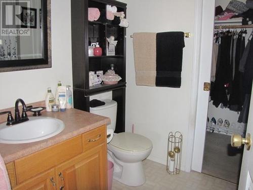 4 500 Wotzke Drive, Williams Lake, BC - Indoor Photo Showing Bathroom