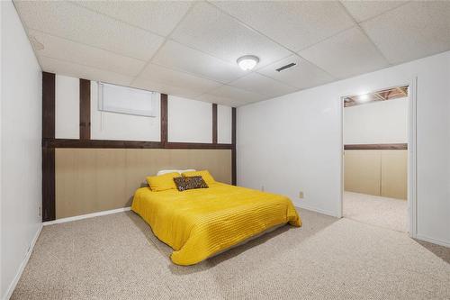 11 Brentlawn Boulevard, Winnipeg, MB - Indoor Photo Showing Bedroom