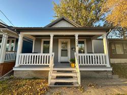 238 Gordon Avenue  Winnipeg, MB R2L 0L8