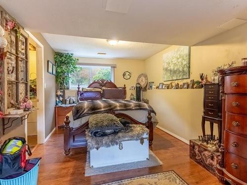 3772 Westsyde Rd, Kamloops, BC - Indoor