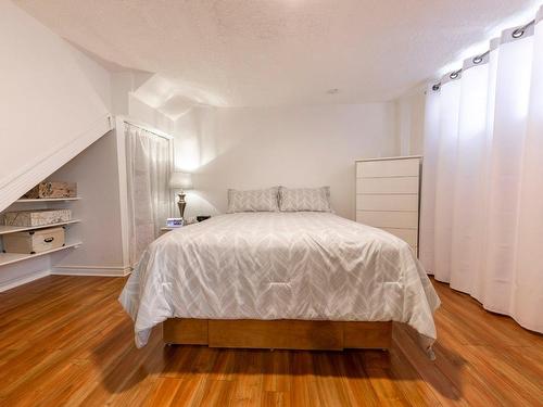 Bedroom - 12515 57E Avenue (R.-D.-P.), Montréal (Rivière-Des-Prairies/Pointe-Aux-Trembles), QC - Indoor Photo Showing Bedroom