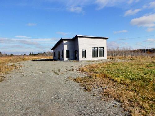 FaÃ§ade - 375 Ch. Du Mont-Vidéo, Barraute, QC - Outdoor