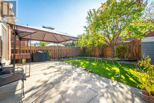 33 Bighorn Crescent, Brampton, ON - Outdoor With Deck Patio Veranda