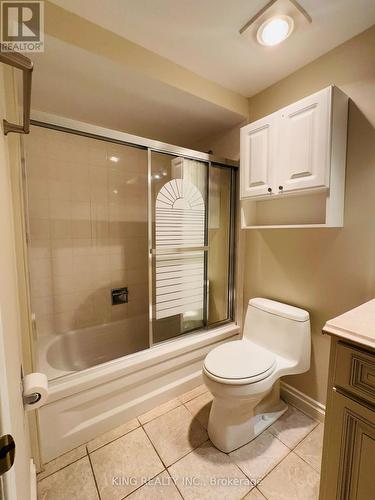 1388 Stonecutter Drive, Oakville, ON - Indoor Photo Showing Bathroom