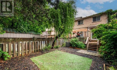 1388 Stonecutter Drive, Oakville, ON - Outdoor