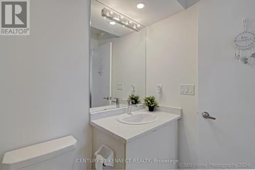 601 - 1525 Kingston Road, Pickering, ON - Indoor Photo Showing Bathroom