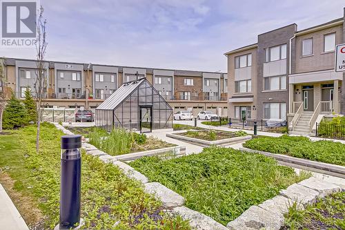 601 - 1525 Kingston Road, Pickering, ON - Outdoor